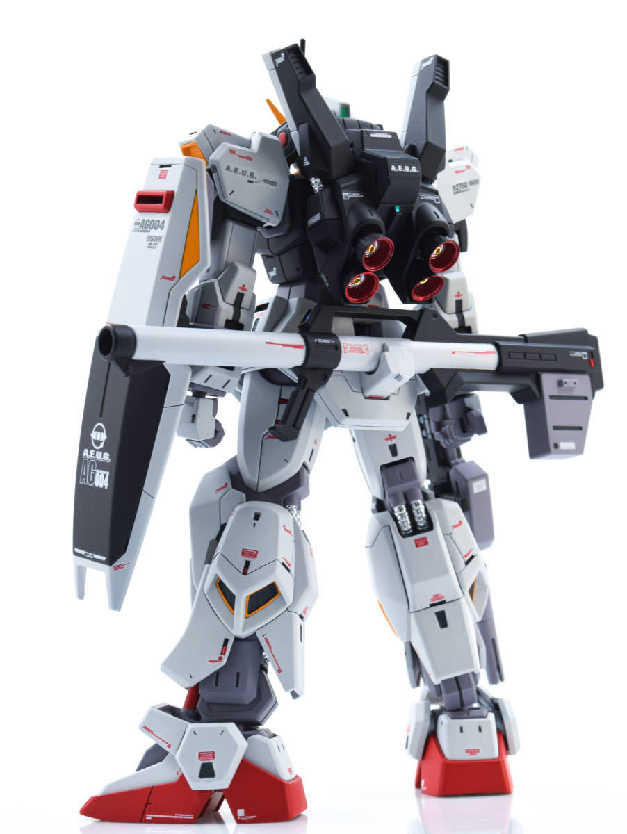 中古】プラモデル 1/100 MG RX-178 ガンダムMk-II(エゥーゴ仕様 中古】プラモデル 1/100 MG RX-178 ガンダムMk-II(エゥーゴ仕様