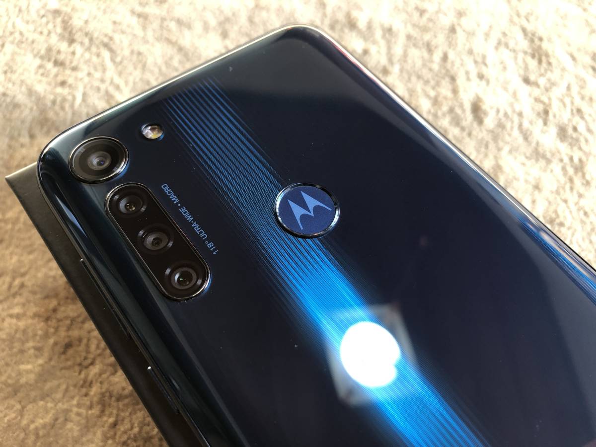 moto モトローラ Motorola moto g8 power ブラック g8 power｜価格比較