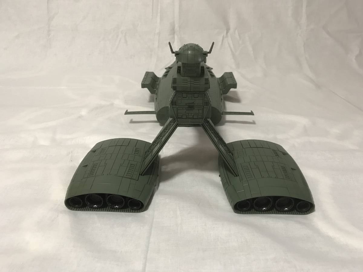 バンダイ 1/400 シャア専用/量産型 ムサイ 塗装済み完成品 機動戦士