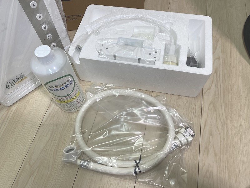 除菌電解水給水器 □□TECH&frasl;テックコーポレーション SHW 未使用品TECH&frasl;テックコーポレーション テックコーポレーション 株）テックコーポレーション様の除菌電解水給水器と電解補助液 | 手・洗う(SHW PREMIUM 除菌電解水給水器＠除菌 : AT-01S @手洗い 修電 TECH アウトレットモール