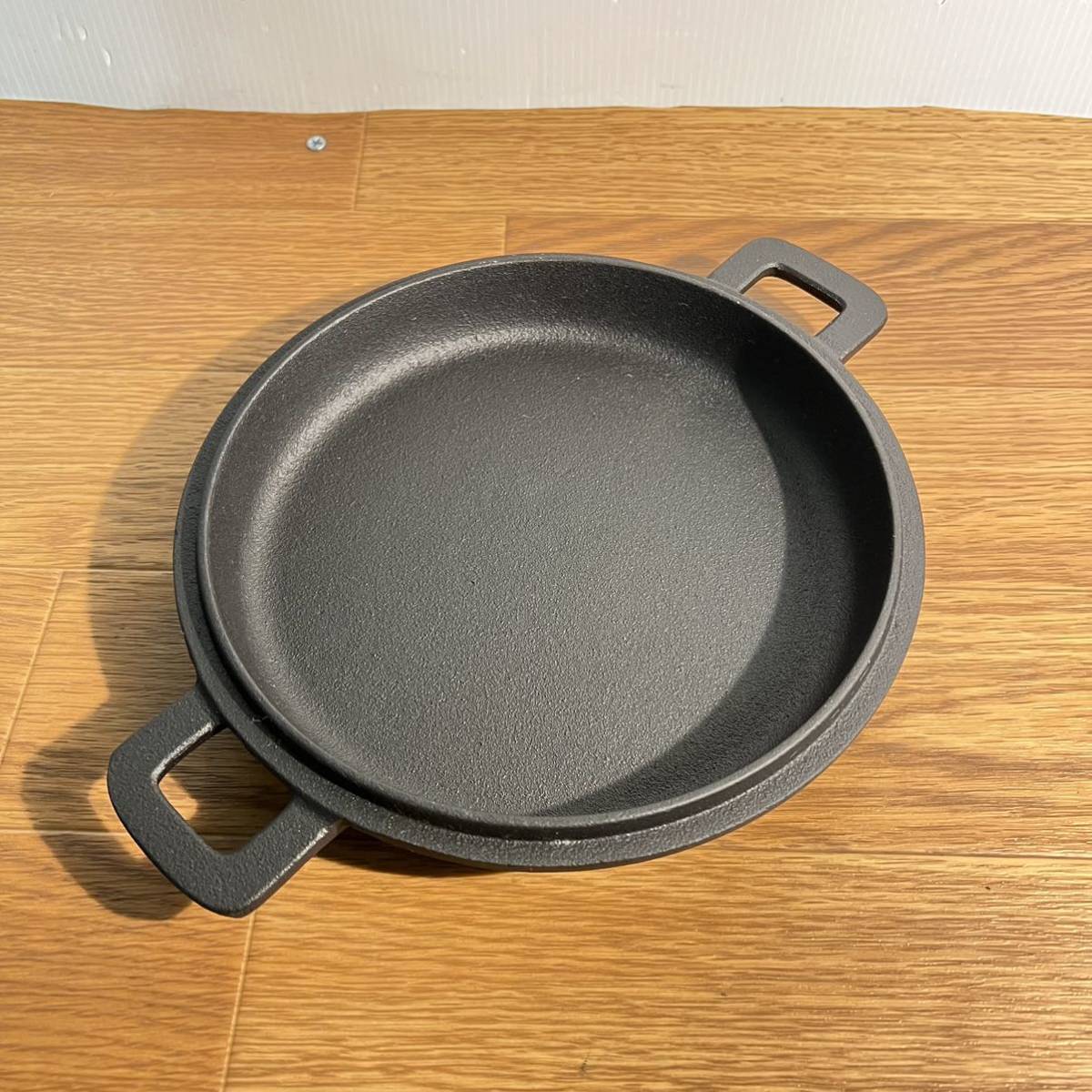タミさんのパン焼器 浅型 盛栄堂 南部鉄器 【公式通販】
