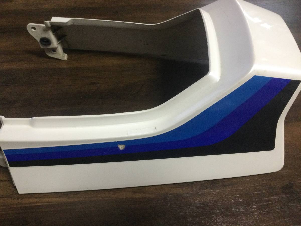 cbx400f cbx550f 純正テールオリジナル塗装 cbx400f cbx550f 純正テールオリジナル塗装