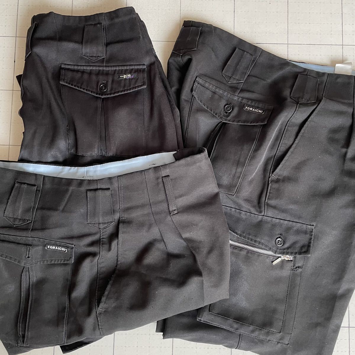 鳶服の値段と価格推移は 326件の売買情報を集計した鳶服の価格や価値の推移データを公開