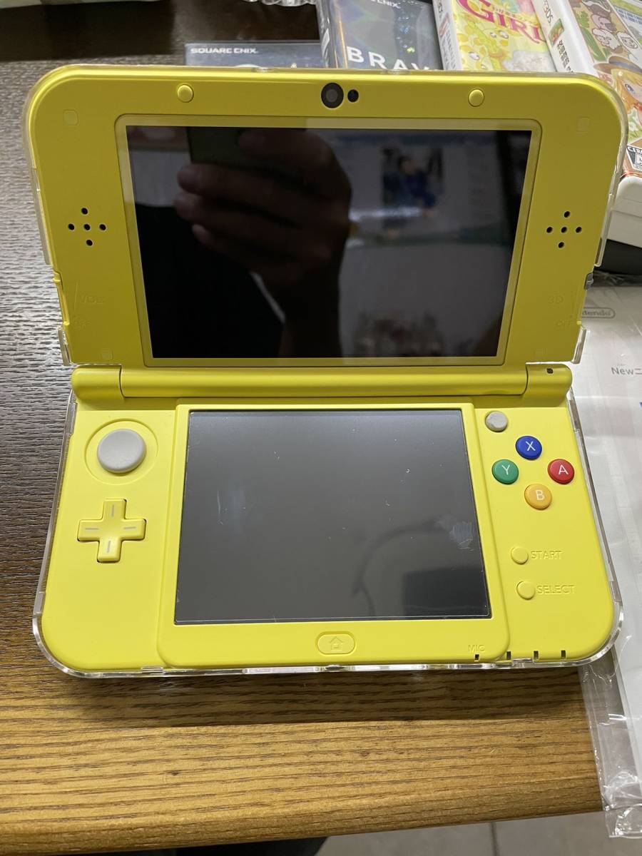 3DS ピカチュウ 限定 箱なし 純正充電線なし、別の充電線付き、ゲーム