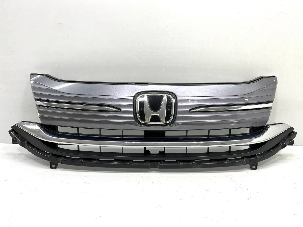 ホンダ　ステップワゴン　RP1/2　純正　グリル　71121-TAA-003　（G21-11）