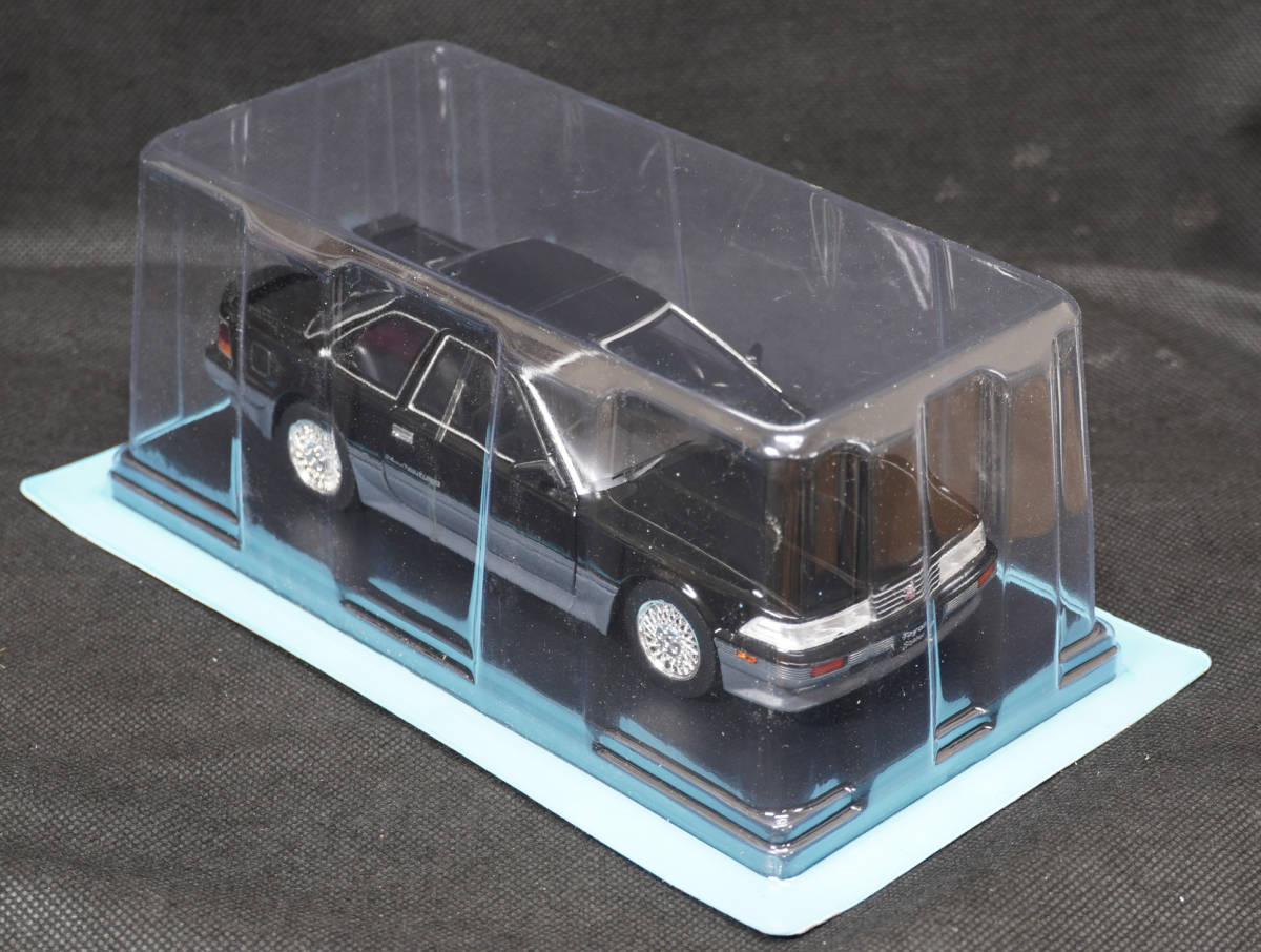 □82 トヨタ ソアラ 1986 国産名車コレクション1/24 アシェット 模型