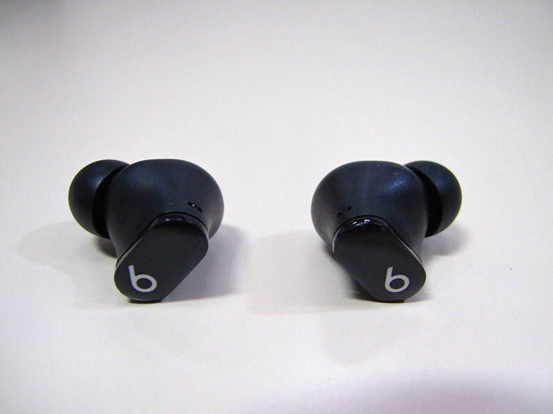 Beats Studio Buds MJ4X3PA/A ワイヤレスノイズキャンセリングイヤホン