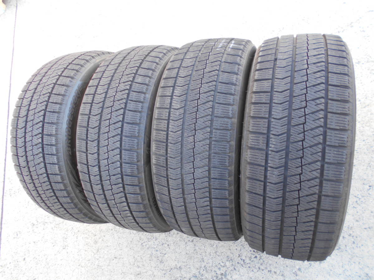 二郎 RK 215/45R17 4本セット E644 215/45R17 215/45-17 215-45-17 中古4本 BLIZZAK VRX2 Tires |