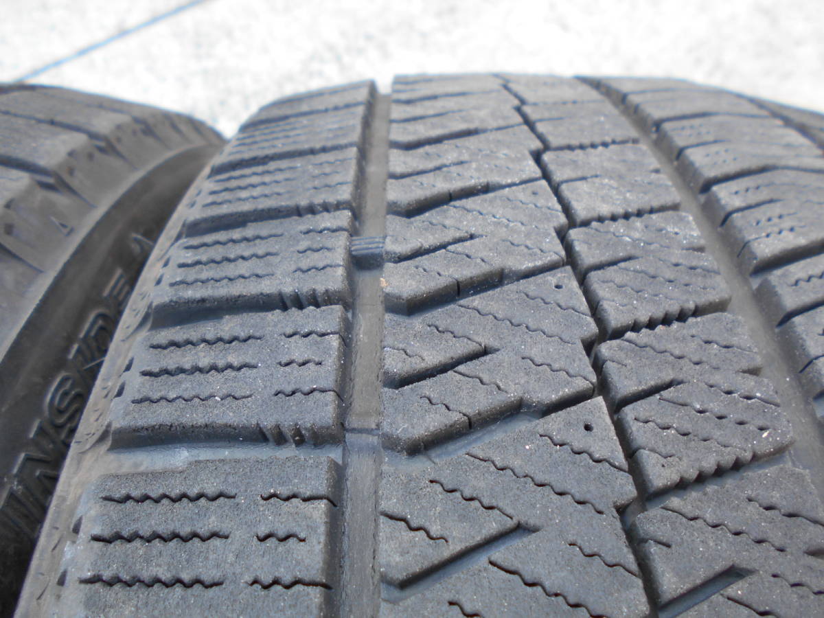 E644 215/45R17 215/45-17 215-45-17 中古4本 BLIZZAK VRX2 Tires |