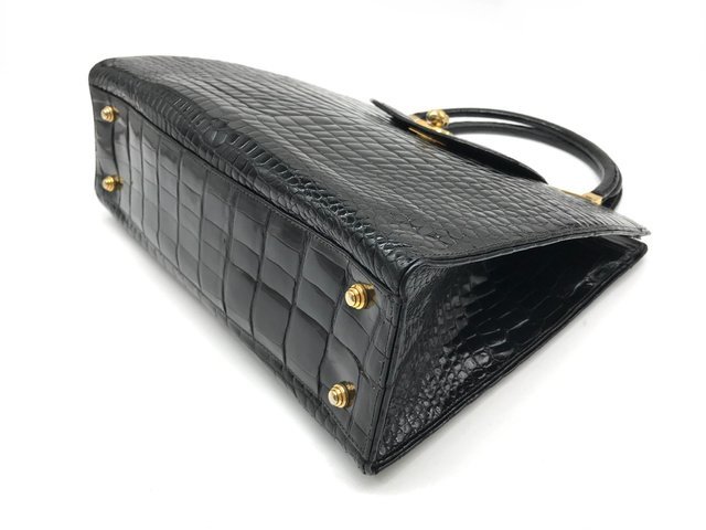 1円 GUCCI グッチ 本クロコ ターンロック ハンド バッグ ブラック M6492 GUCCI グッチ 1円 菊MZ 21点 白系×シルバー