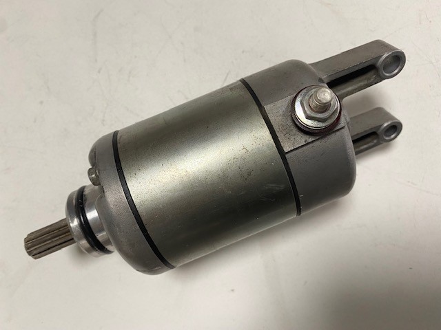 ヤマハ　マジェスティ250　SG20J　セルモーター　MITSUBA　SM14　12V　動作確認OK　＃27