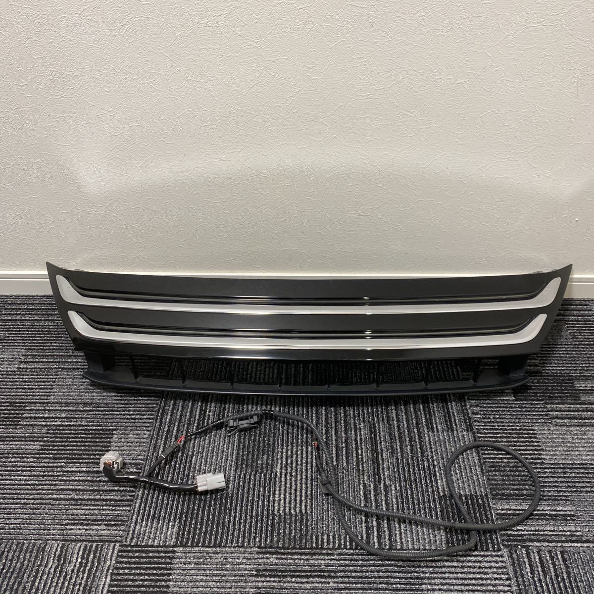中古 希少 ZSU60W/ZSU65W AVU65W 前期 ハリアー 純正オプション