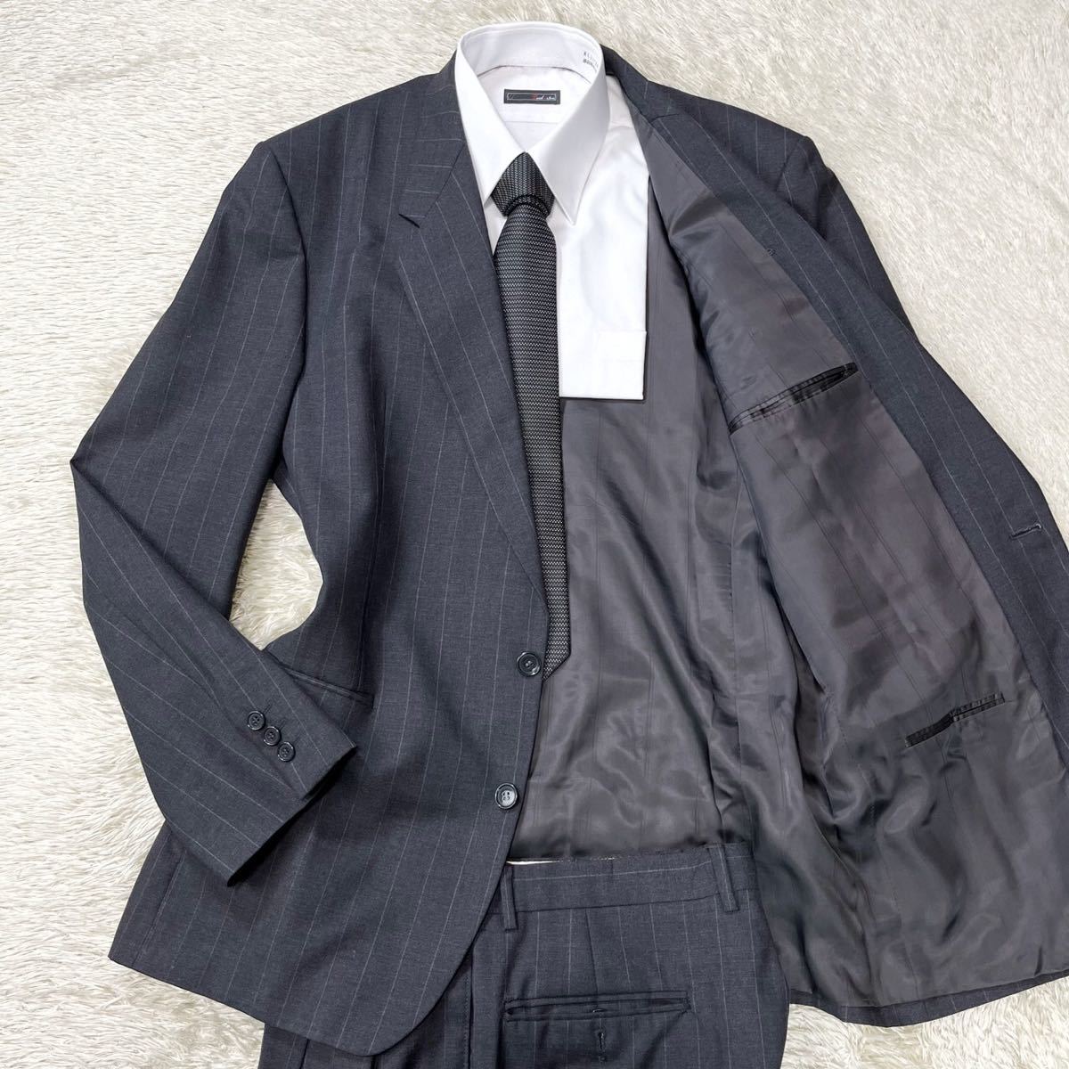 バーニーズニューヨーク【最高級の品格】BARNEYS NEWYORK スーツ 
