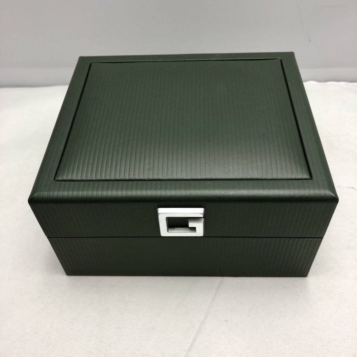 GUCCIグッチ 腕時計 保管ケース 付属品 保証書 冊子 空箱 (男性用 