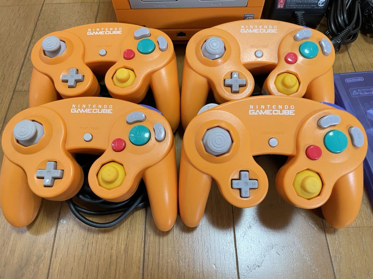 美品 GC ゲームキューブ オレンジ 本体 コントローラー 4個 セット