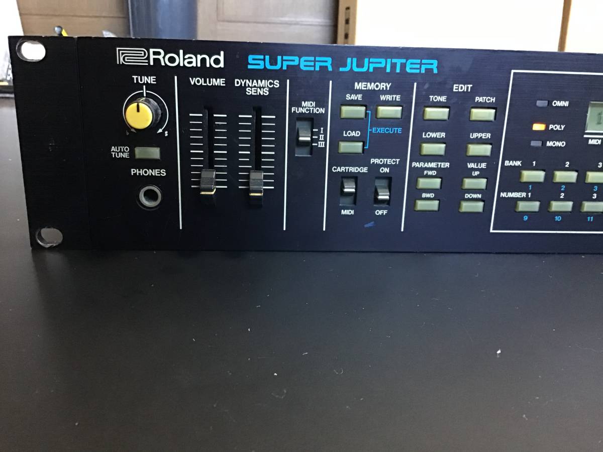 音源モジュール】Roland. Super Jupiter MKS-80. MIDI ケーブル付属