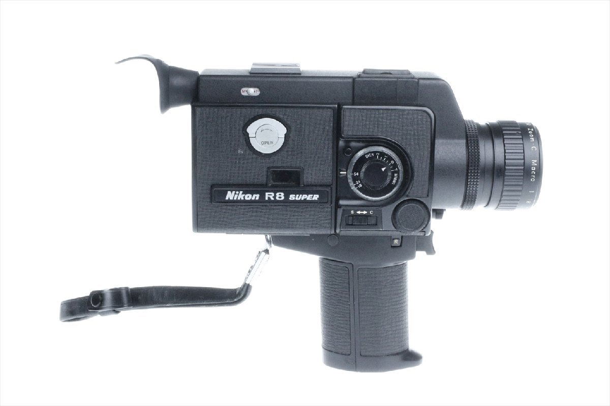 M6215 Nikon R8 SUPER ニコン 8ミリ フィルムカメラ M6215 Nikon R8 SUPER ニコン 8ミリ フィルムカメラ