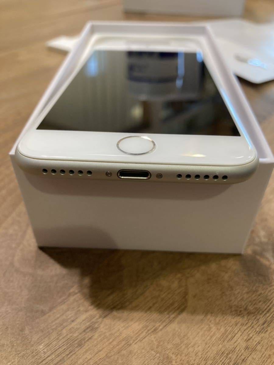 iPhone 8 本体 シルバー 64 GB au 美品 64GB 0 iPhone iPhone6