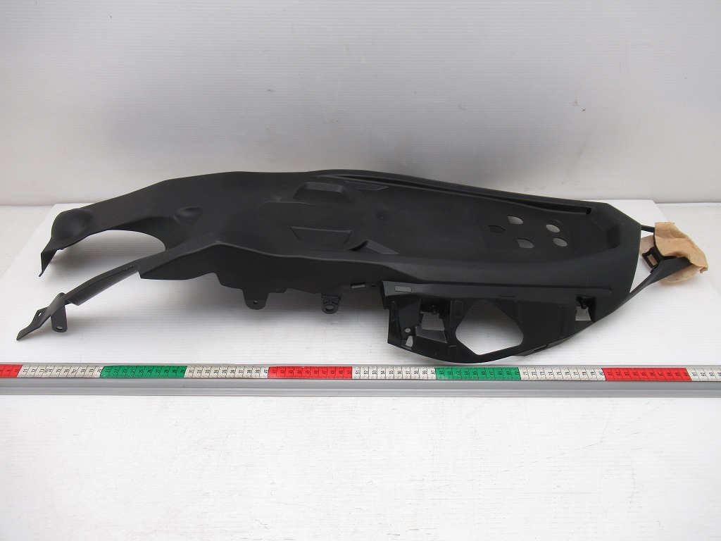 【中継】 カワサキ 純正 ZX-10R アンダーテール、リアカバー 35023-0477(リア