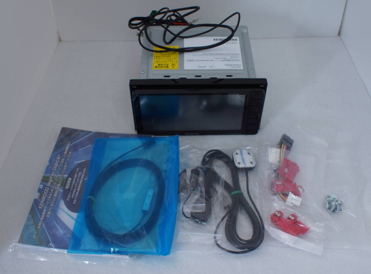 SALE，お買い得 KENWOOD メモリーナビ MDV-D307BTW 2020年製 現状品 a11766k(メモリーナビ)｜売買されたオークション情報、yahooの商品情報をアーカイブ公開 - オークファン メモリーナビ