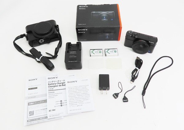 ◇美品【SONY ソニー】Cyber-shot DSC-RX100M7 予備バッテリー/レザー 