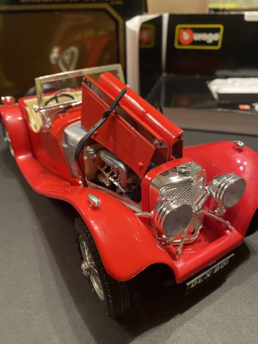 bburago JAGUAR SS100(1937) - Bburago 1:18 scale Jaguar SS100 (1937