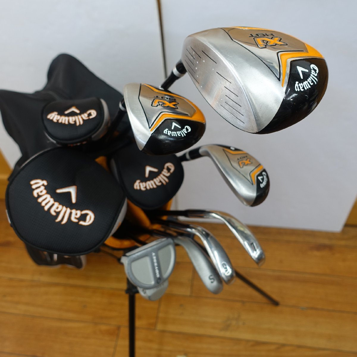 Callaway 子供用 右利き ゴルフセット Xj Hot 1w 3w 5Hw 7I 9I Sw 