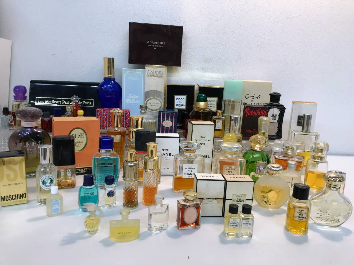 Yahoo!オークション CHANEL ブランド香水おまとめCHANEL PRADA 他