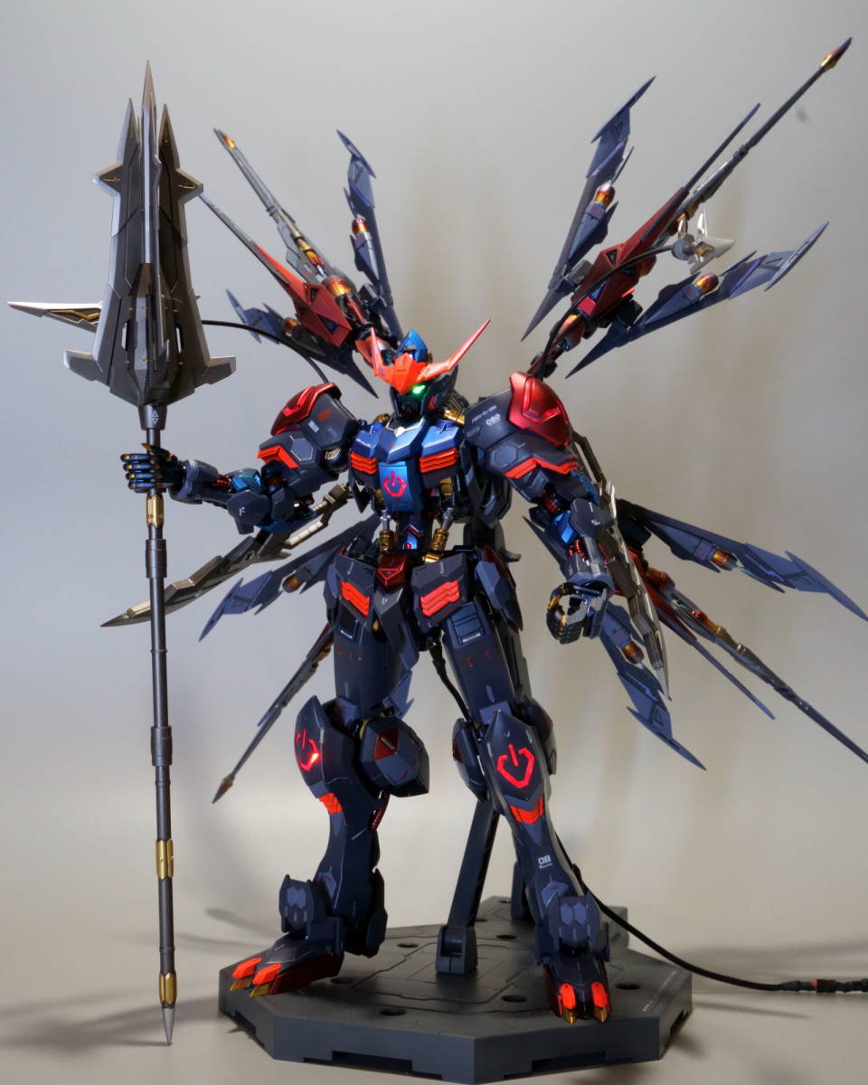 MG 1/100 ガンダムバルバトス 塗装済完成品 MG 1/100 ガンダムバルバトス＋マニューバストライカー1/100 塗装済