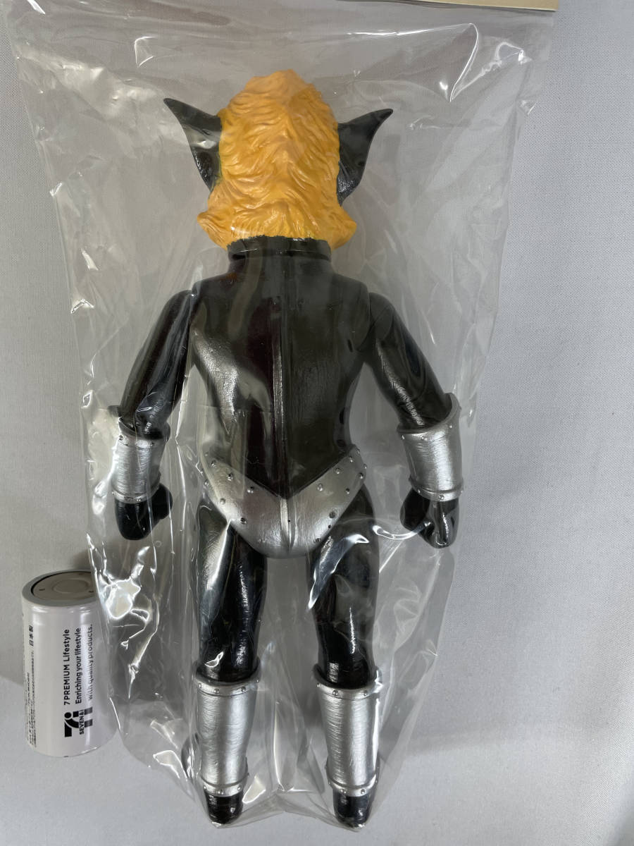マグマ星人 ブルマァク 新造型 頭黄色 ウルトラマンレオ 宇宙人 未開封