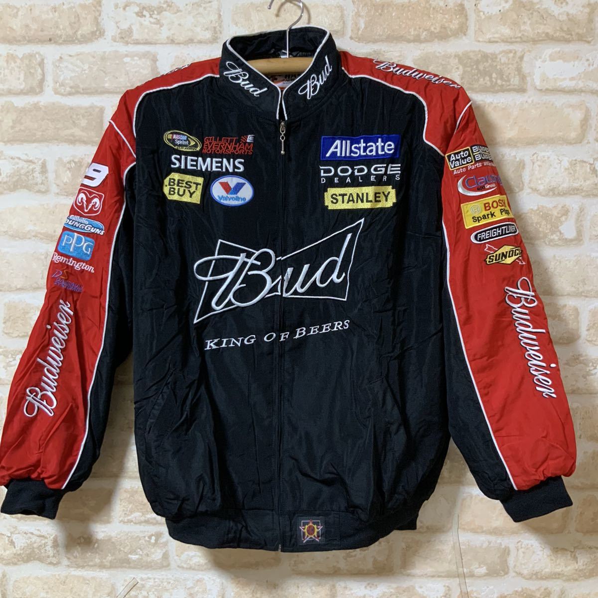 【セール，爆買い】 ブルゾン XXL サイズ バドワイザー レーシングジャケット ブラックver badweiser(XLサイズ以上)｜売買されたオークション情報、yahooの商品情報をアーカイブ公開 - オークファン ジャンパー、ブルゾン一般