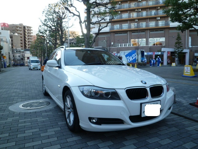 アンティーク　ウイングバック ☆完全売切 BMW E91後期 320iツーリング 走行74，900㌔ 1番人気の白