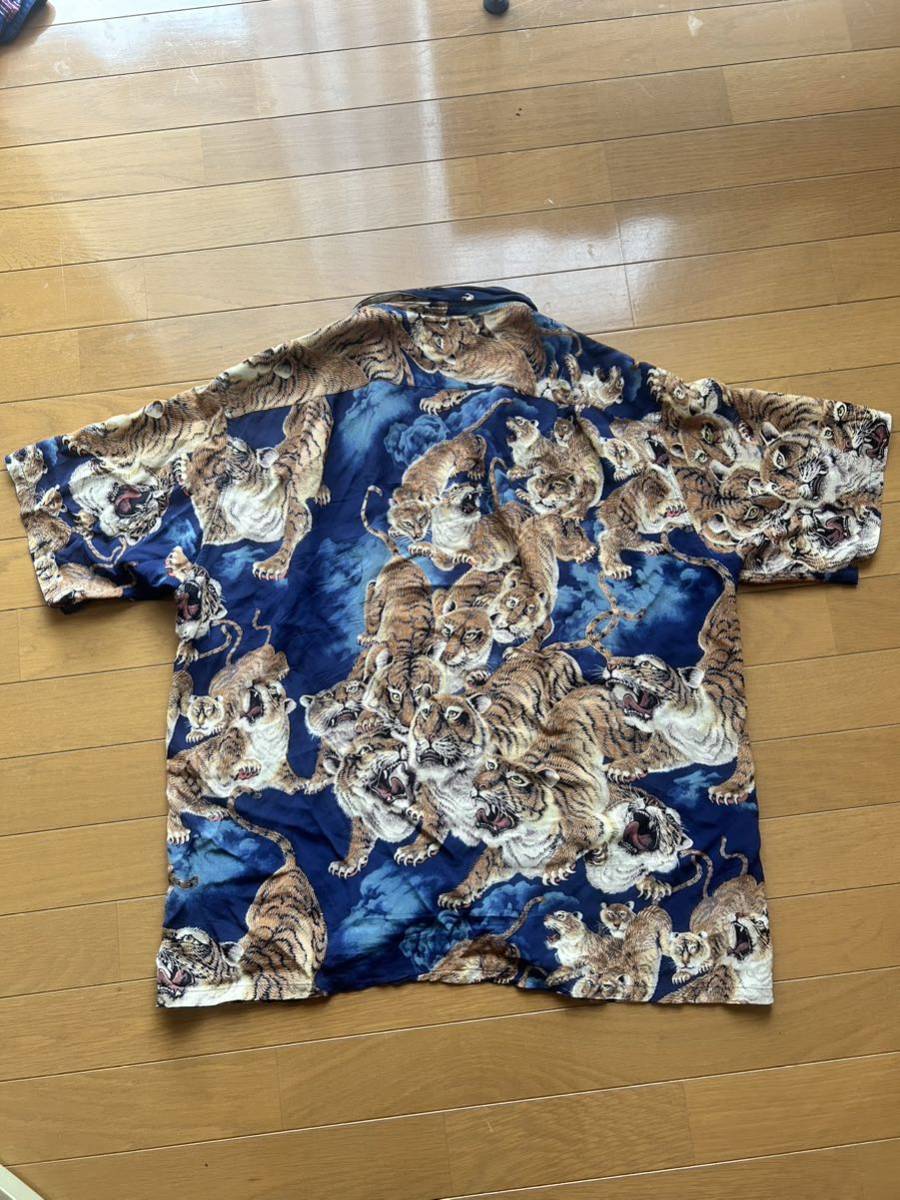 サンサーフ 百虎 アロハ 滲ん 黒 ブラック KALAKAUA 