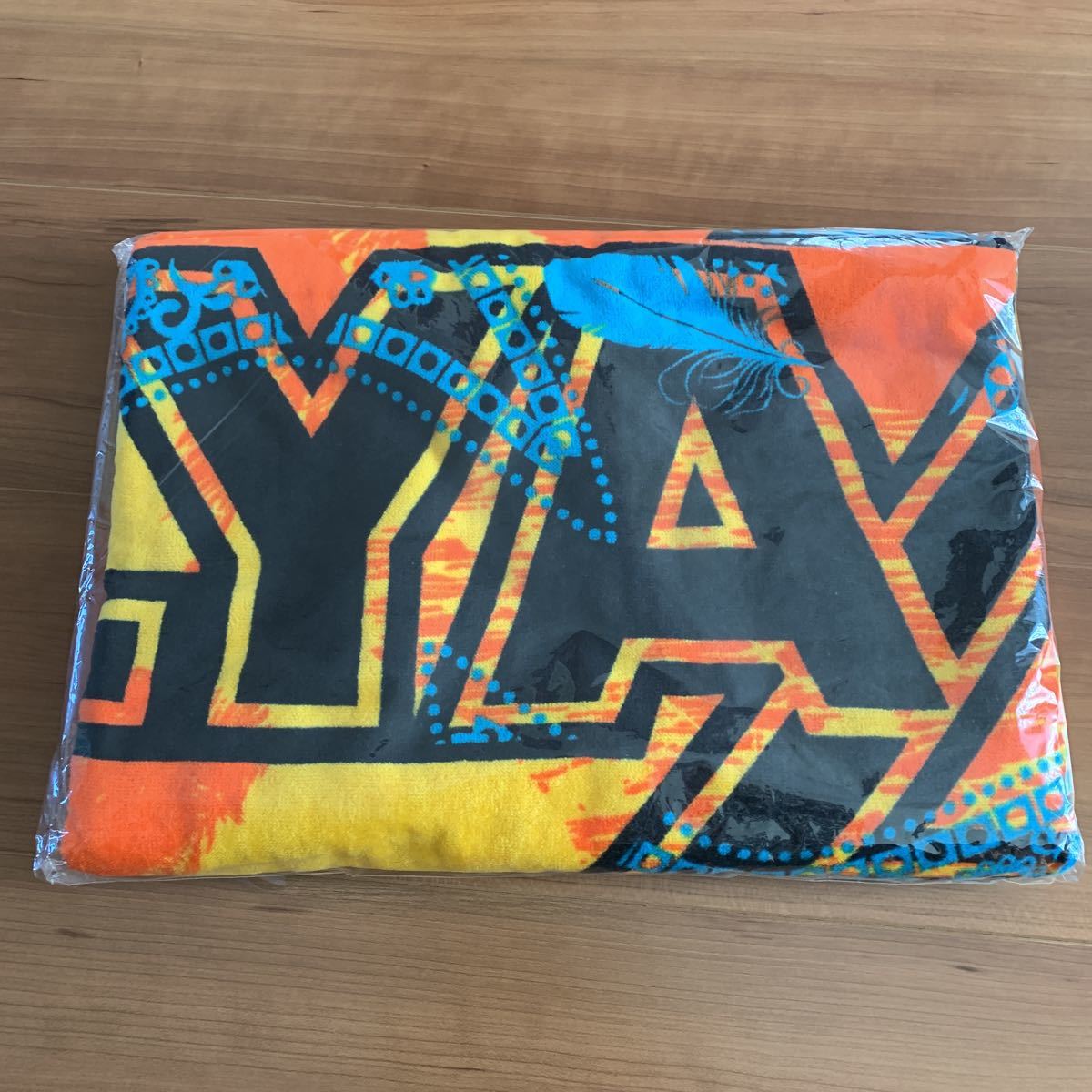 【美品】矢沢永吉/スペシャルビーチタオル/ロゴ/ブラック×ゴールド 矢沢永吉 E YAZAWA SBT スペシャルビーチタオル ロゴ ゴールド