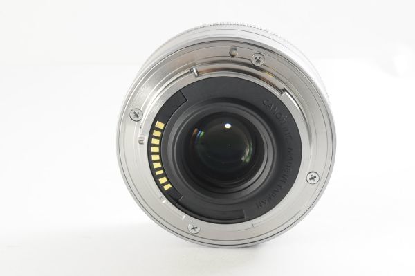 ☆超美品☆Canon キヤノン EF-M 22mm F2 STM シルバー 清潔感溢れる