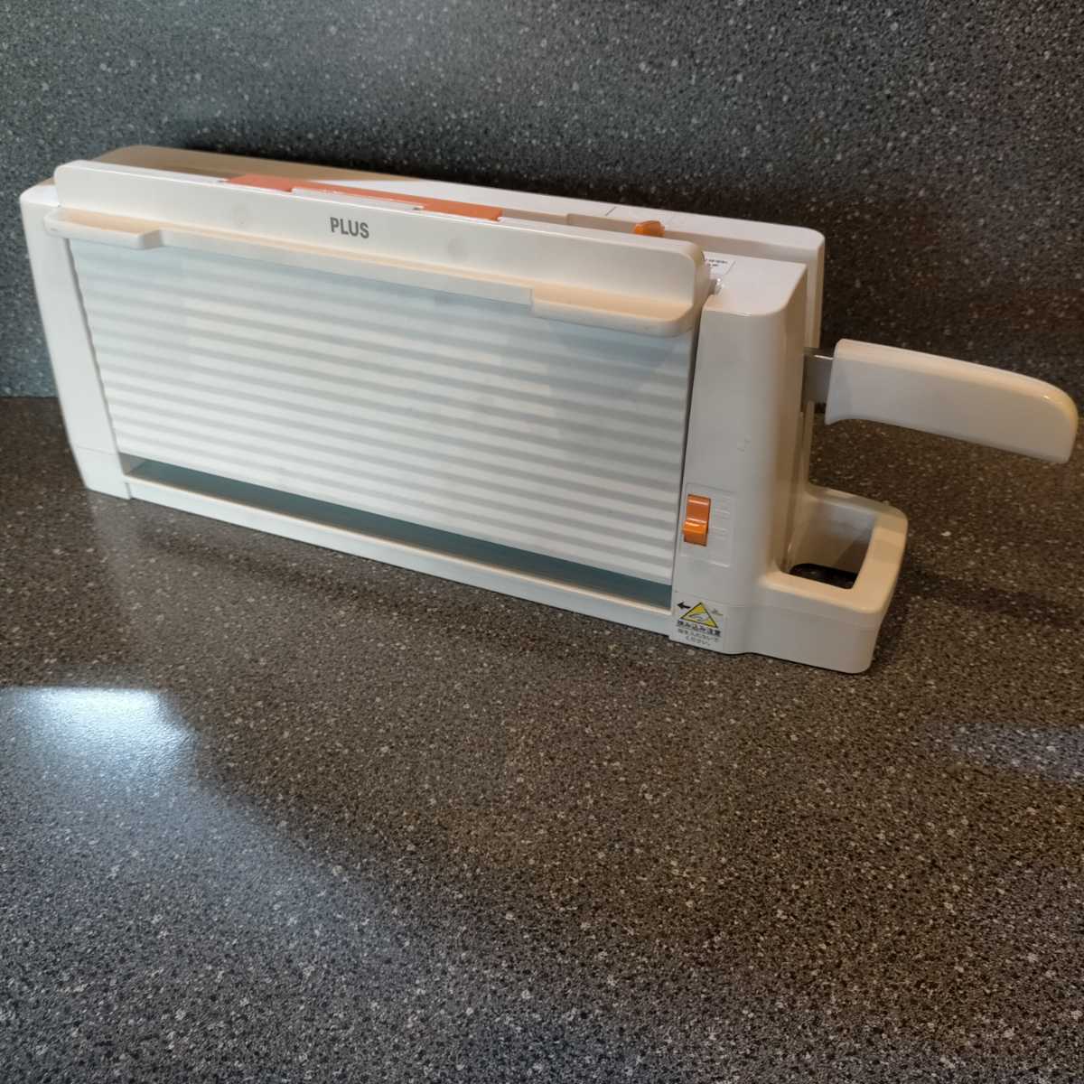 ○PLUSプラス コンパクト切断機 PK-113（ジャンク）送料無料 | プラス