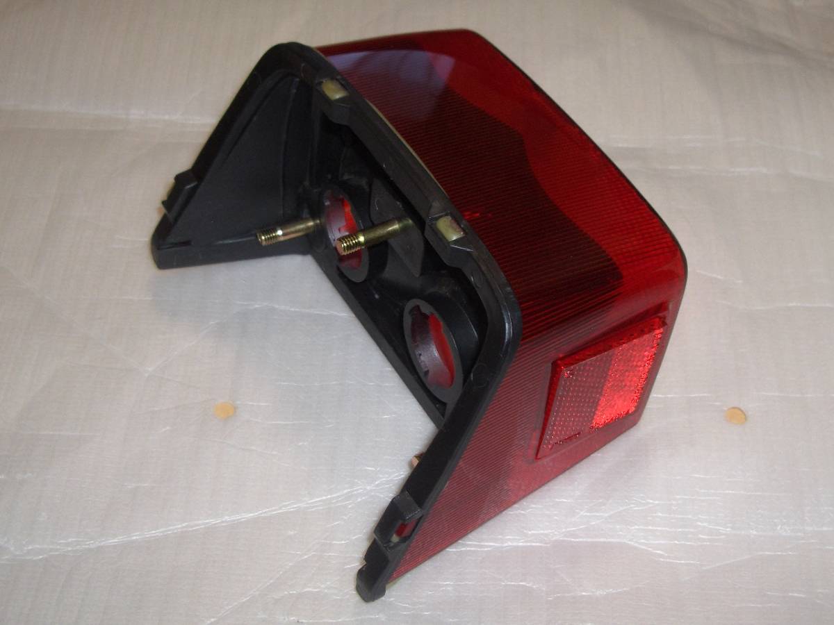 xj400純正テールウィンカーレンズ