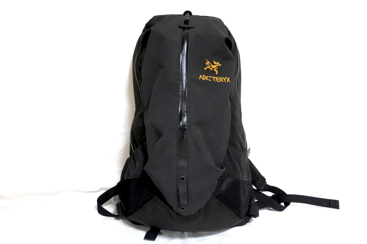 1円●アークテリクス●ARRO22 デイパック●6029-88993 アロー●22L リュックサック バックパック ブラック 通勤通学 A4 トレッキング 登山