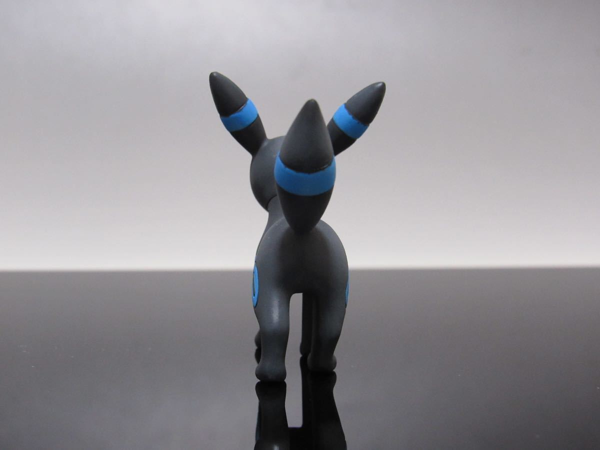ポケモン モンコレ ブラッキー 色違い リペイント フィギュア