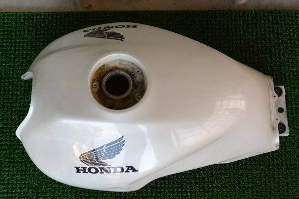 ホンダ 純正 CB400SF NC31 バージョンS ガソリンタンク H-19 (検