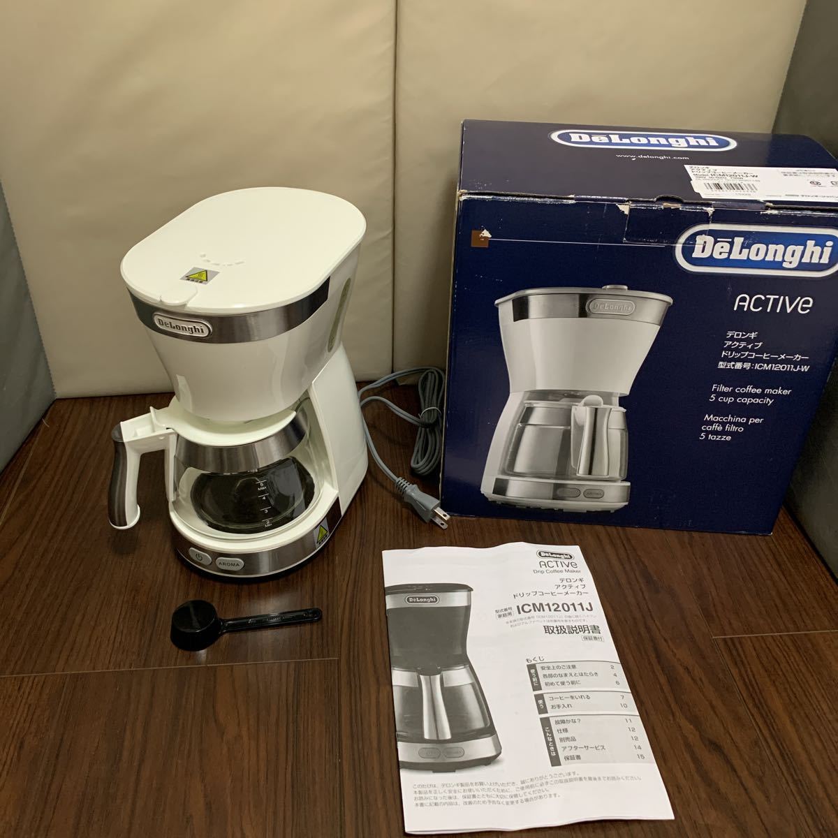 デロンギ(DeLonghi) ドリップコーヒーメーカー ホワイト アクティブシリーズ [5杯用]ICM12011J-W