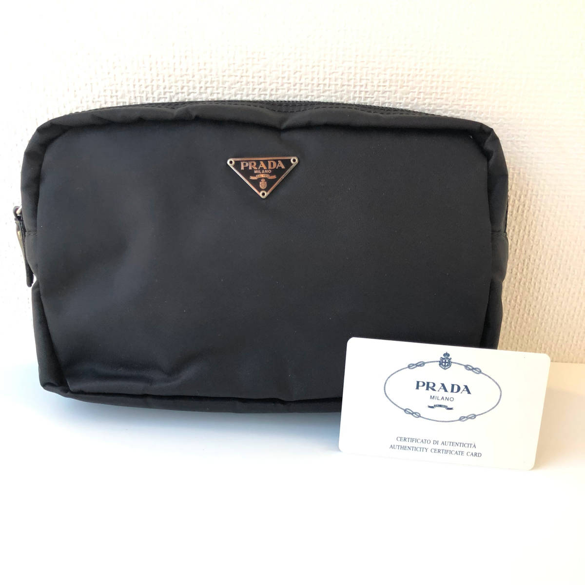  神104-130 極 プラダ PRADA 三角ロゴ ナイロン ポーチ MV348 ブラック ギャランティカード付 レディース 小物入れ バッグ(プラダ一般)｜売買されたオークション情報、yahooの商品情報をアーカイブ かばん、バッグ