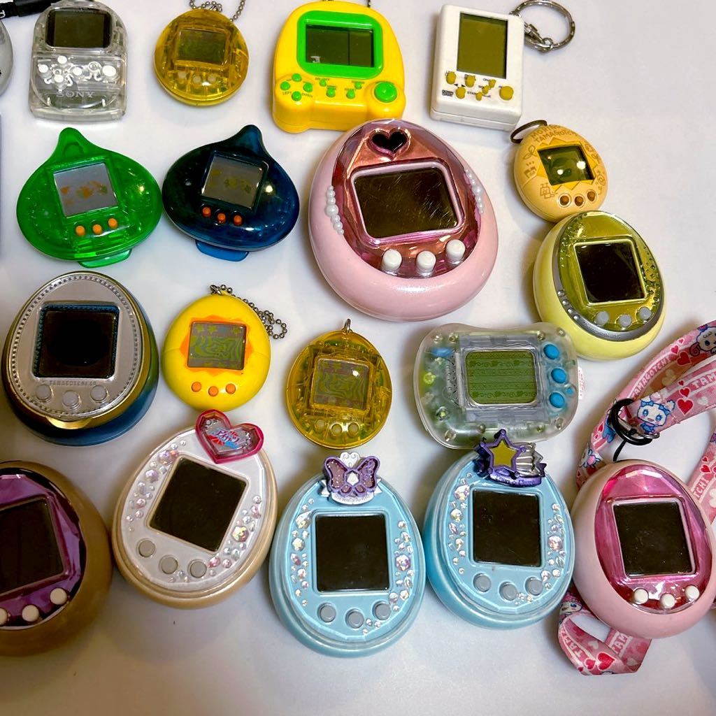 たまごっち ピース バンダイ BANDAI たまごっちプラス バーチャル