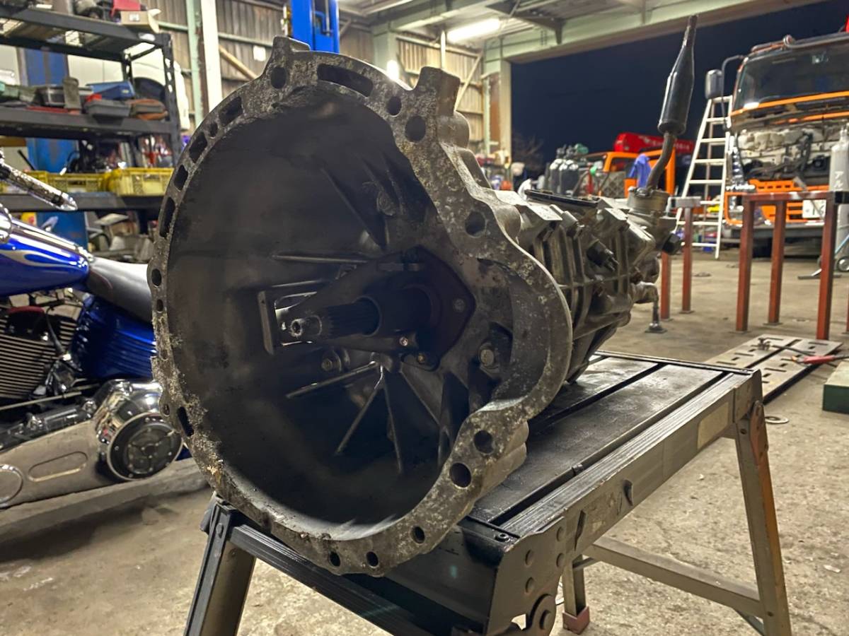 新作登場，大人気 T50 AE86純正ミッション OH済　未使用