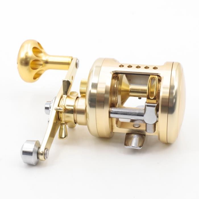 ダイワ Millionaire ミリオネア CV-Z 250SF 釣 ベイトリール mc01052893