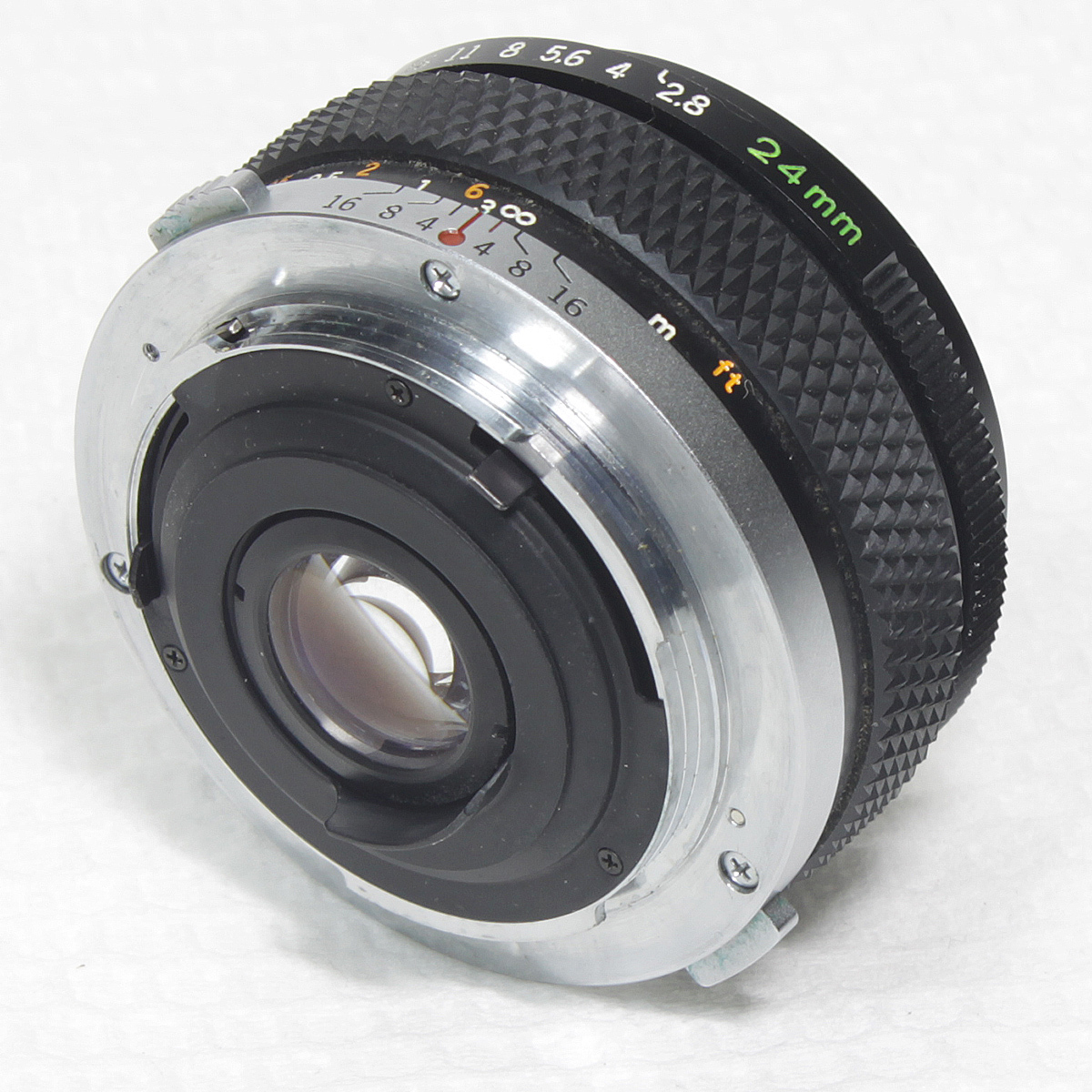 24mm OM Olympus Zuiko F2.8 - f2.8 OLYMPUS on Auto-W Review: lens 