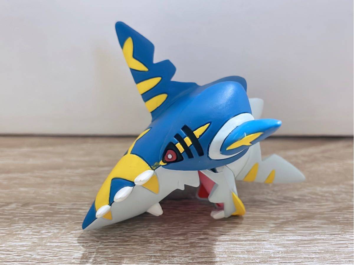希少 モンコレポケモン メガサメハダー ポケモン モンコレ サメハダー 