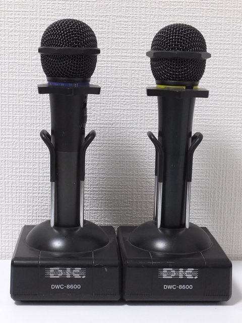 ☆第一興商 ワイヤレスマイク4本&チャージャー（充電器、DWC-8600）動作