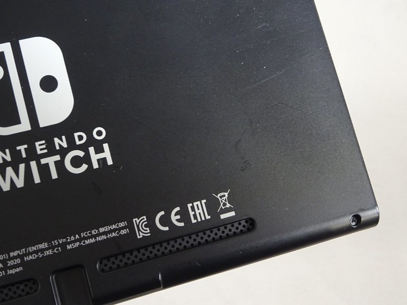 本物保証，セール ☆中古☆Nintendo Switch 本体のみ HAC-001(-01