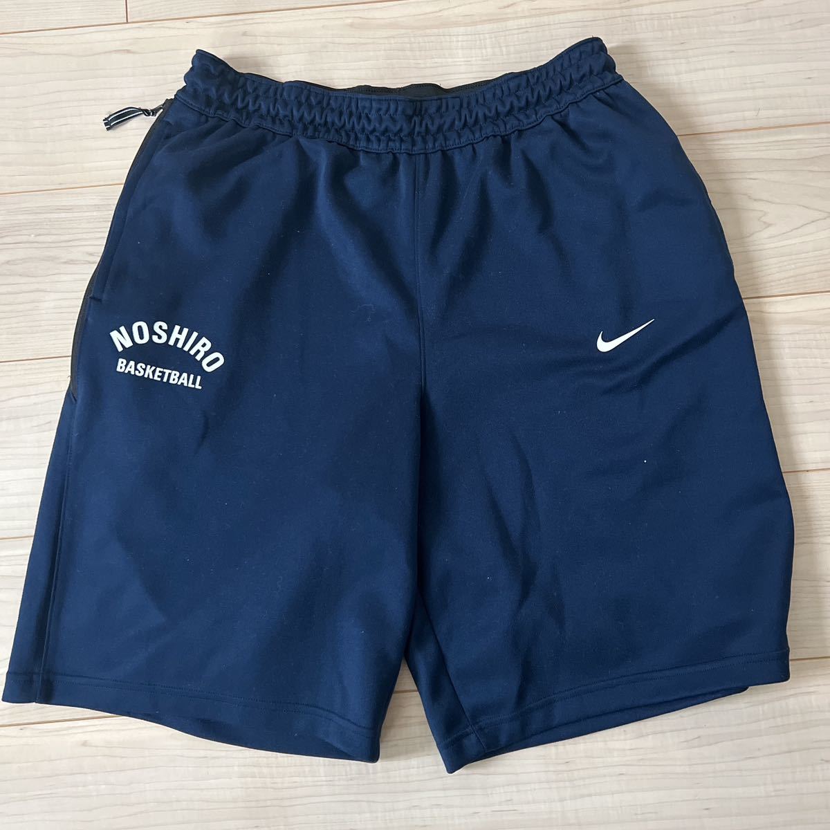 最終値下げ 非売品 能代工業バスケ部ナイキNIKE Tシャツ XLサイズ 最終値下げ 非売品 能代工業バスケ部ナイキNIKE Tシャツ XLサイズ 能代